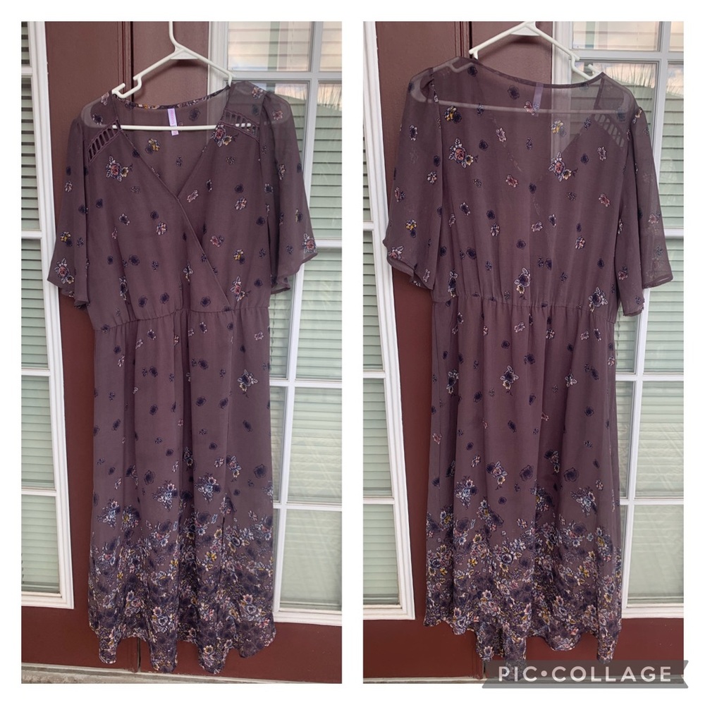 Full Length Floral Dress!